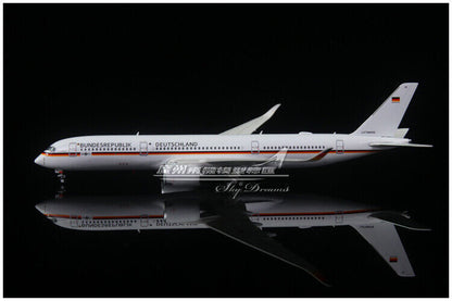 1:400 JC Wings LUFTWAFFE AIRBUS A350-900XWB Passenger Airplane Diecast Model
