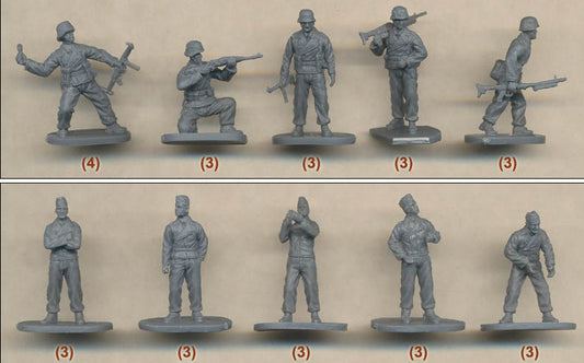 WWII German Panzer Unit in Combat 1/72 Soldiers Figures model Kit CAESAR
