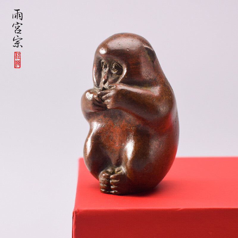 1.72" Chinese pure copper handmade tea pet Little monkey statue