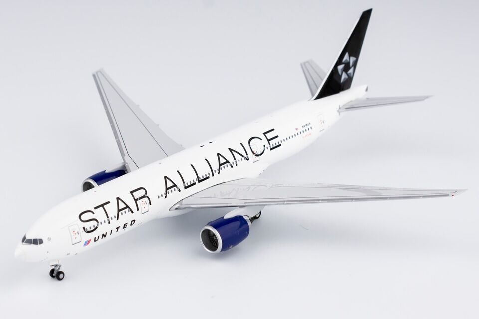1:400 NG Model UNITED STAR ALLIANCE BOEING 777-200ER Airplane Diecast Model