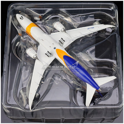 1:400 JC Wings Mongolian Airlines BOEING 787-9 Airplane Flap Down Diecast Model