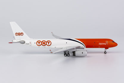 1:400 NGmodels TNT Tupolev TU-204-120S Passenger Airplane Diecast Model