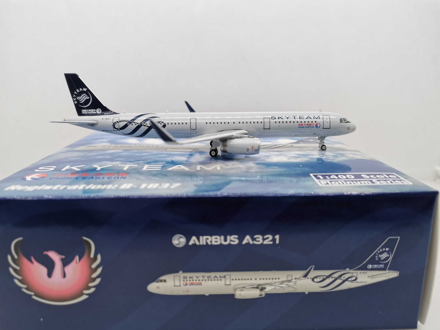 1:400 Phoenix SKYTEAM AIRBUS A321 Airplane Diecast Aircraft Plane Model