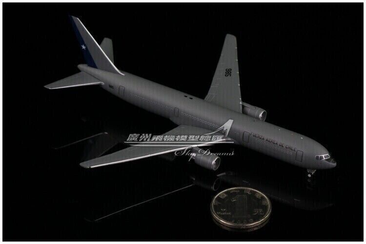 1:400 JC Wings FERZA AEREA DE CHILE BOEING 767-300 Passenger Plane Diecast Model