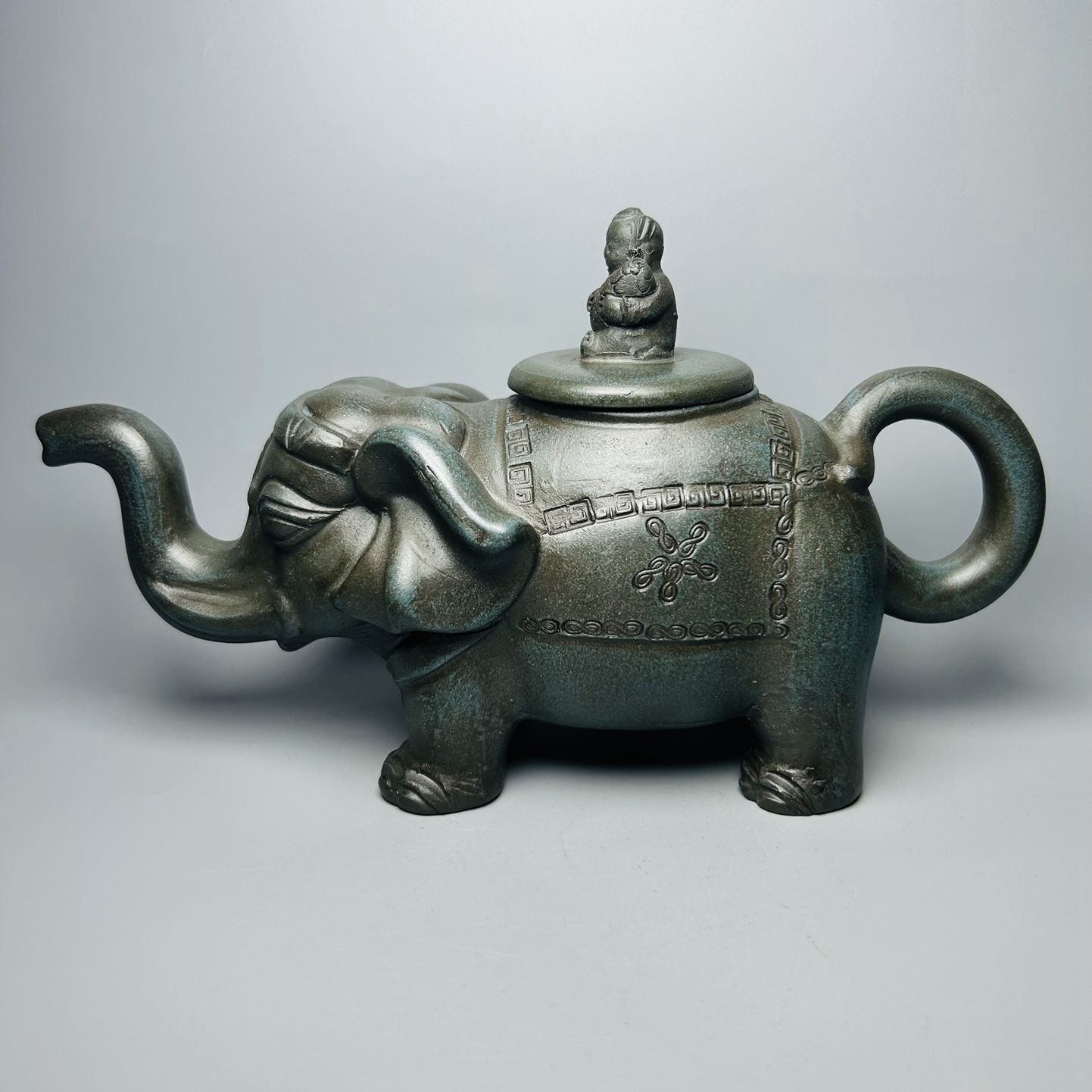 Vintage Chinese Yixing Purple Clay Teapot Zisha Ceramic Carving Elephant Tea Set