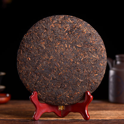 Mellow Aroma Cake Tea * 2018 Yunnan Haiwan Old Comrade Ripe Pu'er Tea Cake 357g