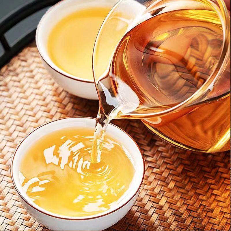 357g Yunnan Green Tea Pu'er Menghai Qizi Old Tree Raw Puerh Tea Cake