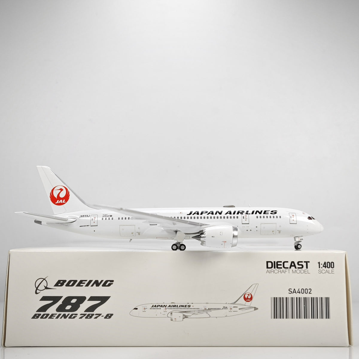 1:400 JC Wings SAUDIA BOEING B787-9 Passenger Airplane Diecast Aircraft Model