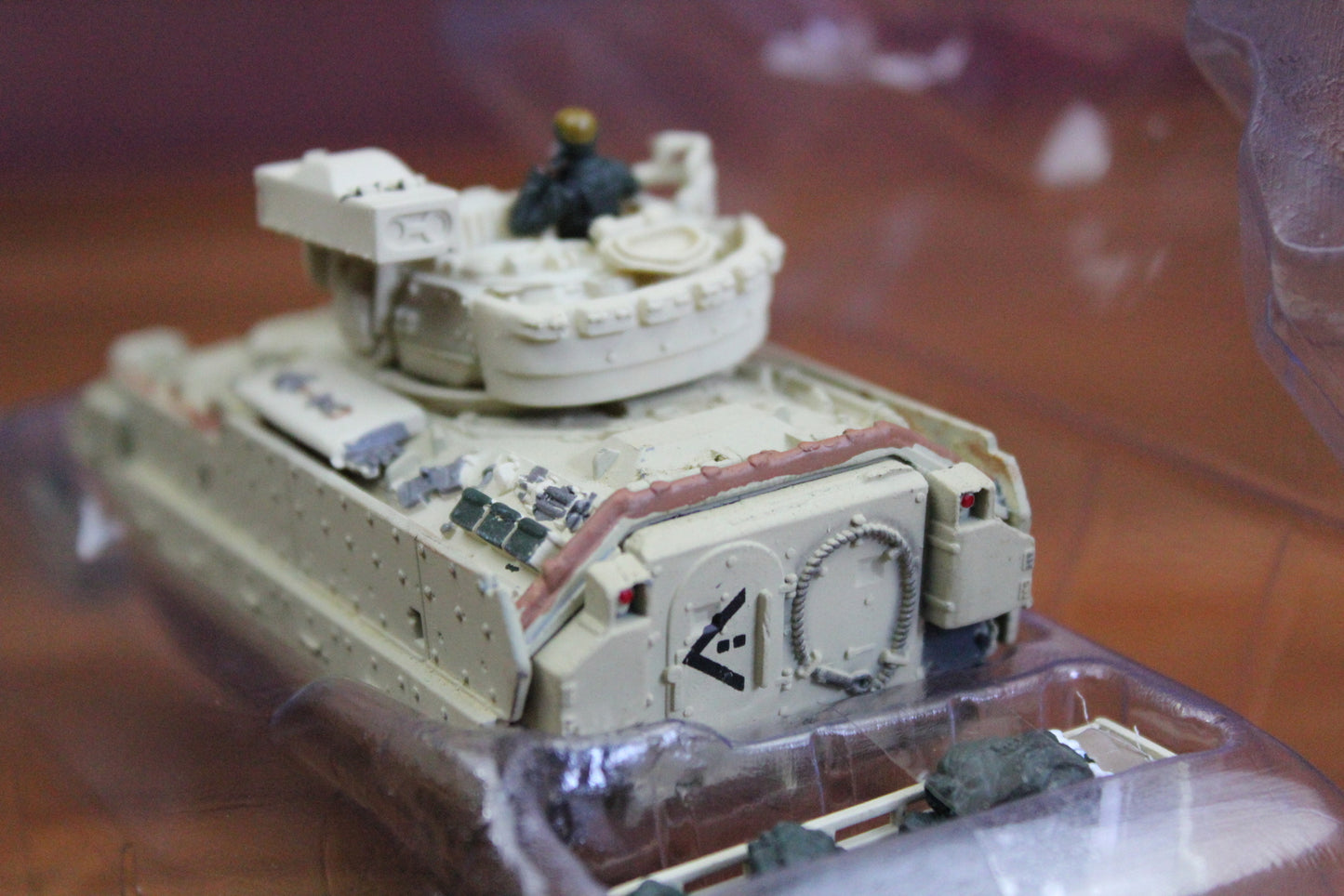 1:72 US M3A2 Bradley Main Battle Tank Collection Static Model Simulation