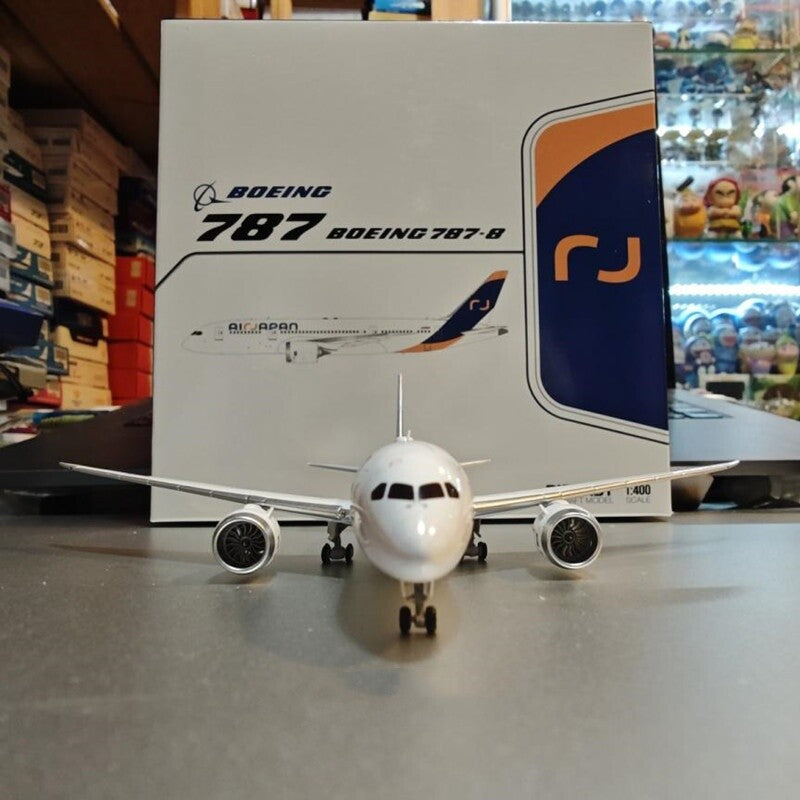 1:400 JC Wings Air Japan Boeing 787-8 JA784A Passenger Airplane Diecast Model