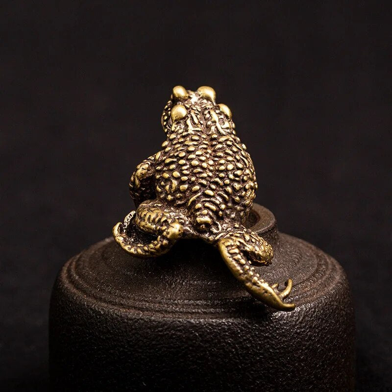 Solid Copper Gold Toad Tea Ceremony Small Ornaments Tea Pet Zhaocai Pendant
