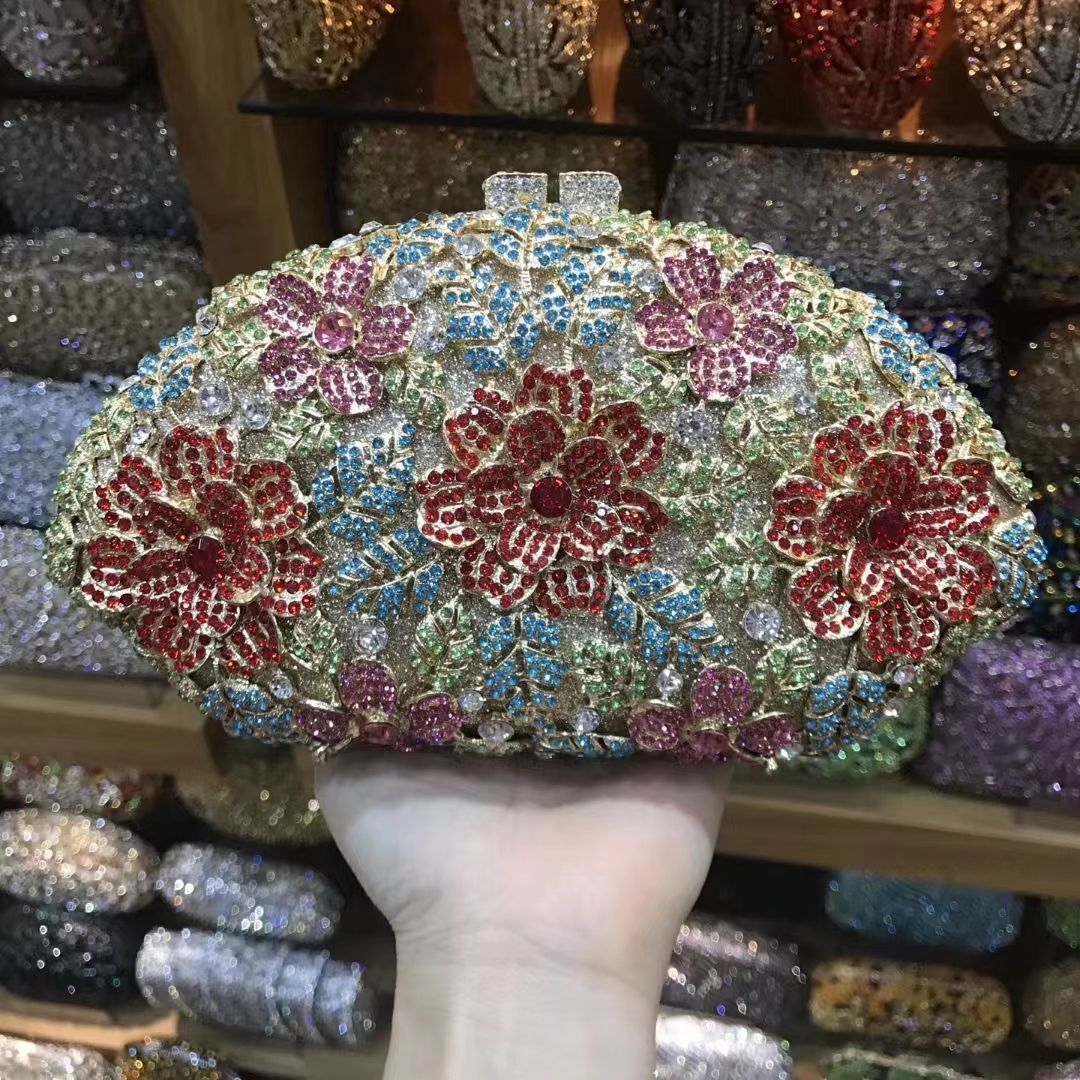 Lady New Stones Clutch Bag With Chain Quality Rhinestone Wedding Clutches Purse
