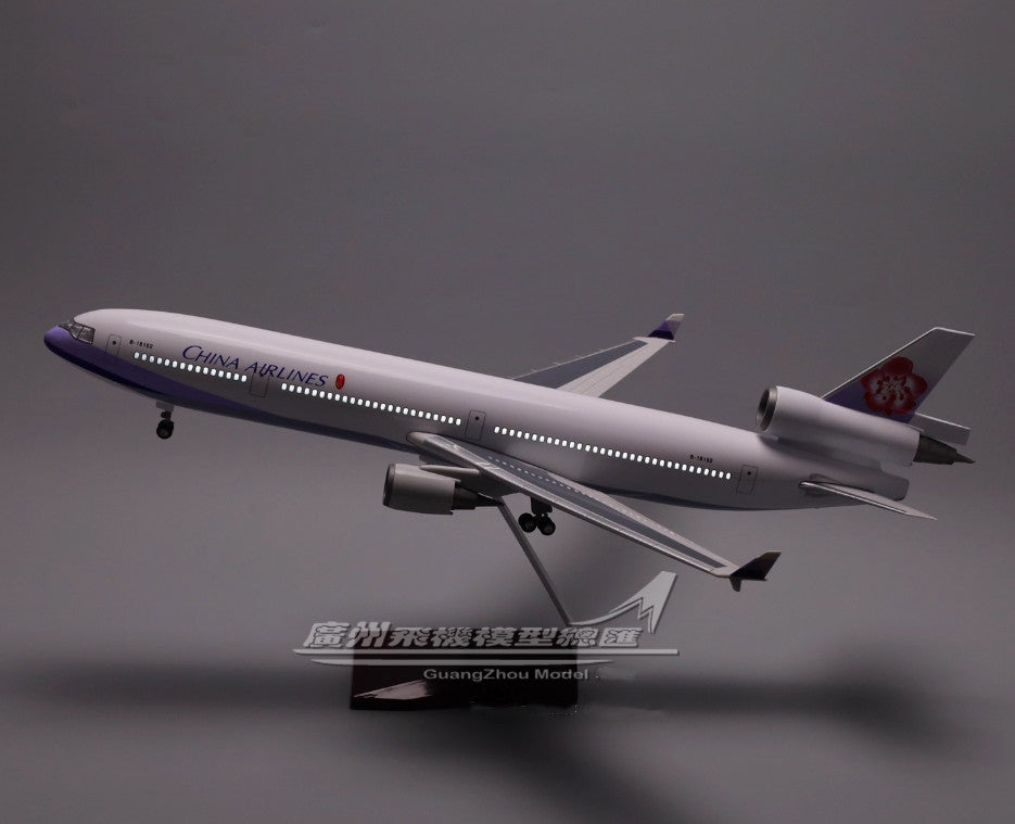 47CM 1:130 CHINA AIRLINES MD-11 Plane Aircraft Led Sound Light Resin Model