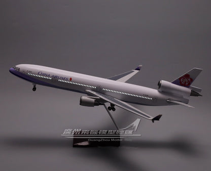 47CM 1:130 CHINA AIRLINES MD-11 Plane Aircraft Led Sound Light Resin Model