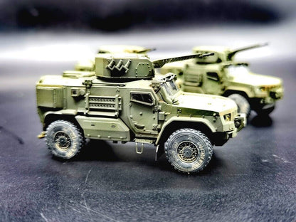 Spot! 1/72 Russian Army Typhoon VDV Armored Transport Vehicle Finished Model