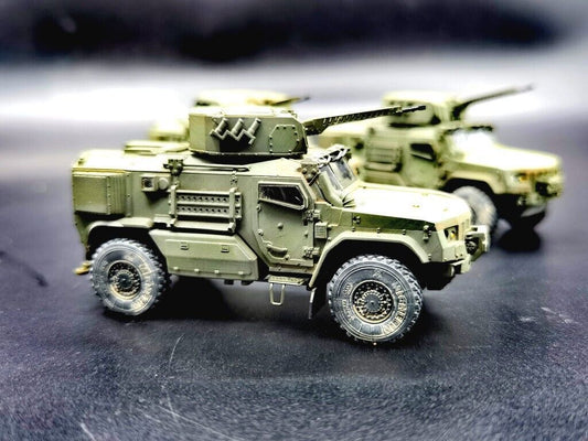 Spot! 1/72 Russian Army Typhoon VDV Armored Transport Vehicle Finished Model