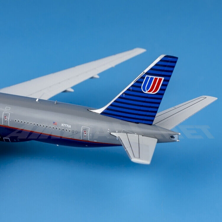 1:400 JC Wings United Airlines Boeing 777-200 Airplane Diecast Aircraft Model