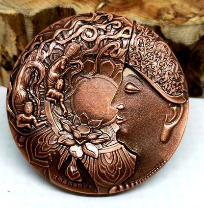 Brass Thousand-Hand Kwan-yin Badge Statue Paperweight Buddhism Collection