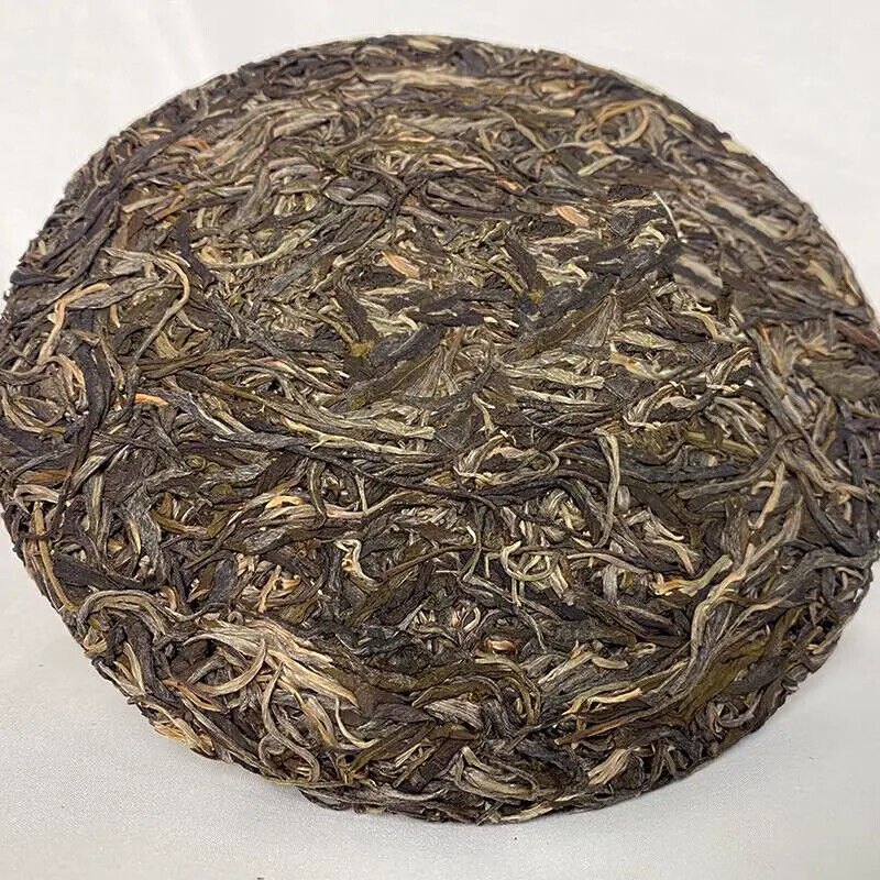 Ailaoshan Ancient Tree Tea 500 Years Old Spring Tree Picking 357g Raw Tea