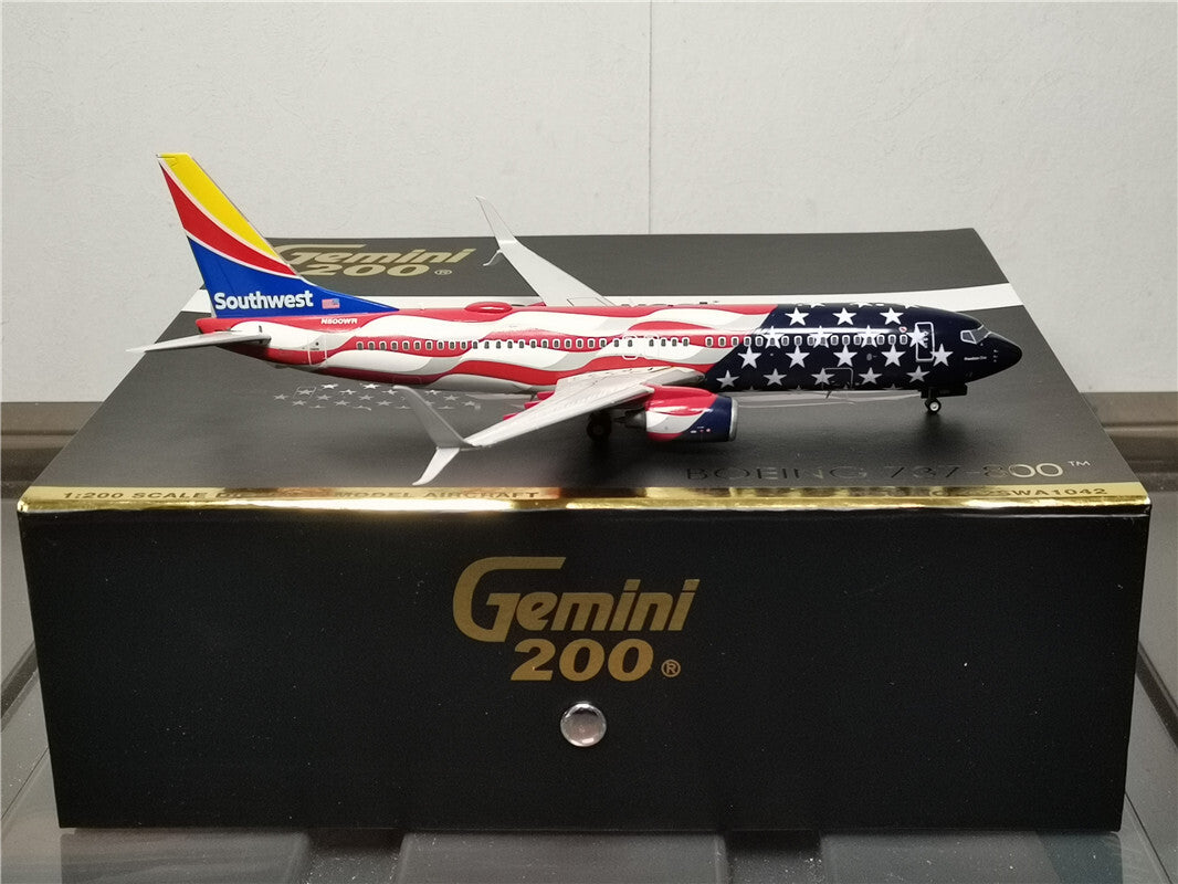 1:200 Geminijets Southwest BOEING B737-800 Airplane Diecast Aircraft Model