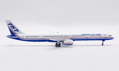1:200 28CM InFlight BOEING 757-300 Passenger Airplane Diecast Aircraft Model