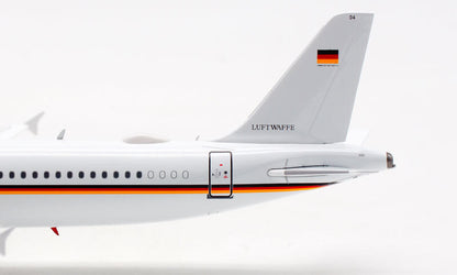 INFLIGHT BUNDESREPUBLIK DEUTSCHLAND German for AIRBUS A321 15+04 1/200 model