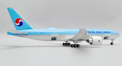 1:200 JC Wings Korean Air Cargo B777F Passenger Airplane Diecast Aircraft Model