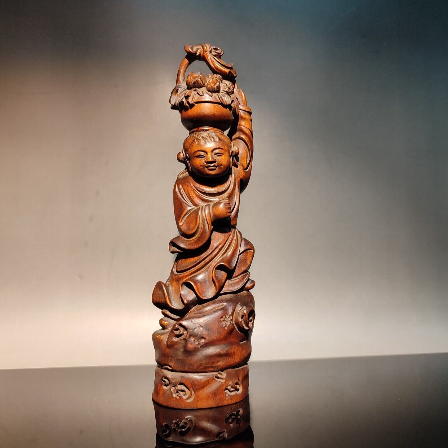 wood carving Lan Ts'ai-ho strolling singer flower-basket patron deity florist