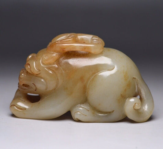 Antique Chinese Natural Hetian Jade Carved Beast Statue Sculpture Collection Art