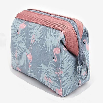 Women Travelling Make Up Cosmetic Bag Organizer Pouch Storage Kit 1 PC 18*13 CM