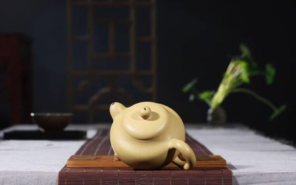220cc chinese Yixing Handmade Zisha Green Clay Teapot Lotus GongFu Hu Tea Pot