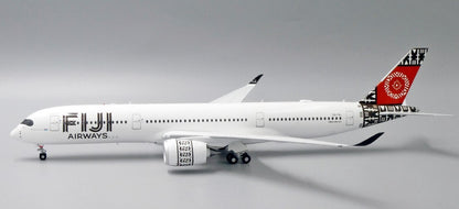 1:200 JC Wings Fiji Airways AIRBUS A350-900 Airplane Diecast Aircraft Model