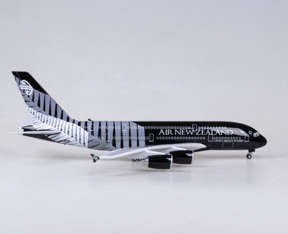 46CM 1:160 AIR NEW ZEALAND AIRBUS A380 Passenger Plane Landing Gear Resin Model
