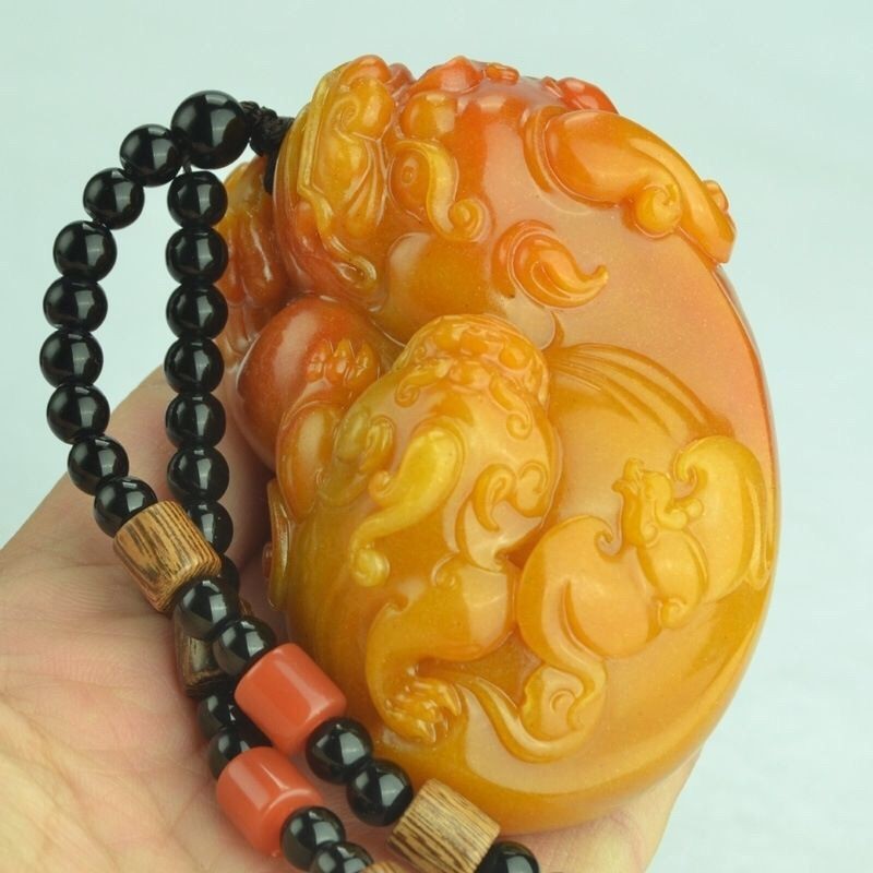 Huanglongyu Oversized Domineering Mother and Son Pixiu Hand Handle