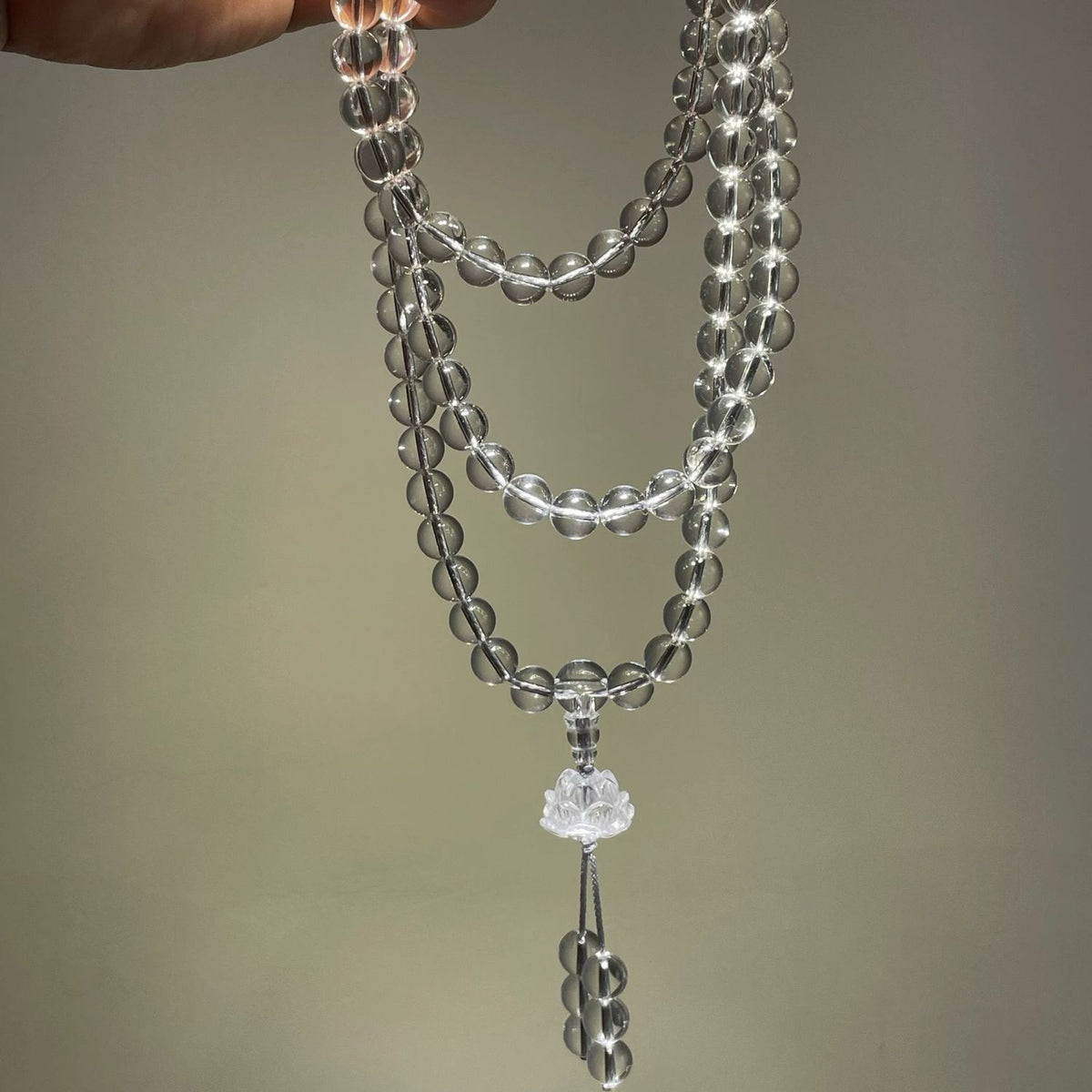 Natural White Crystal 8mm 108 Beads Mala Bracelet Lotus Pendant Unisex Prayer