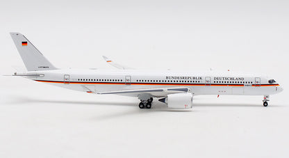 Aviation German Government BUNDESREPUBLIK DEUTSCHLAND A350-9001003 1/400 model