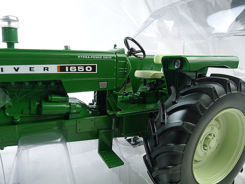 1:16 SpecCast SCT 739 Oliver1650 Diesel Tractor Farm Machine Diecast Model