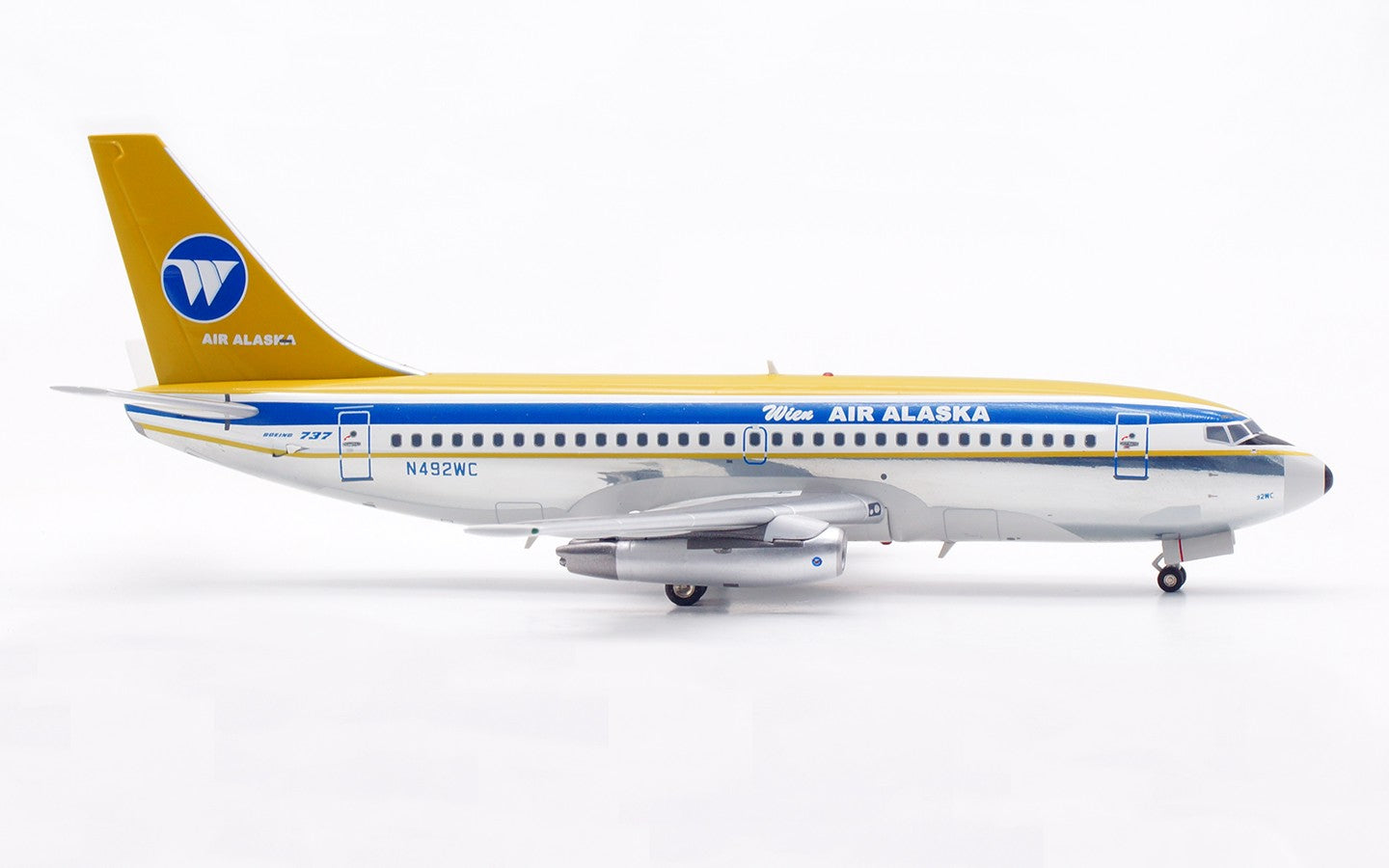 1:200 Inflight AIR ALASKA Boeing 737-200 Passenger Plane Diecast Aircraft Model