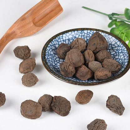 Dark plum dried large pure meat dried plum