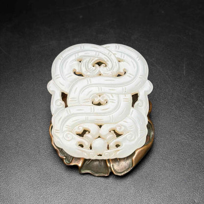 Chinese Natural Hetian Jade Hand-carved Exquisite Dragon Pendant 31182