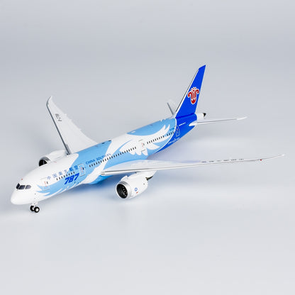 1:400 NG Model CHINA SOUTHERN BOEING 787-8 Aircraft Diecast Plane Airplane Model