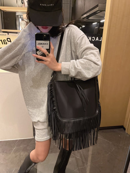 CELELA Tassel Popular Bag Women's Vintage Bag Shoulder Messenger Crossbody Bag