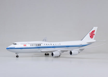 1:160 47CM AIR CHINA BOEING 747-8 Aeroplane Landing Gear Resin Aircraft Model
