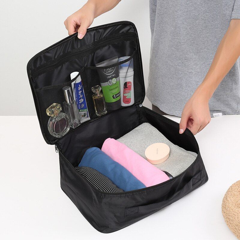 Travel Cartoon Cosmetic Bag Makeup Case Large Toiletry Storage Organizer Bag 1PC