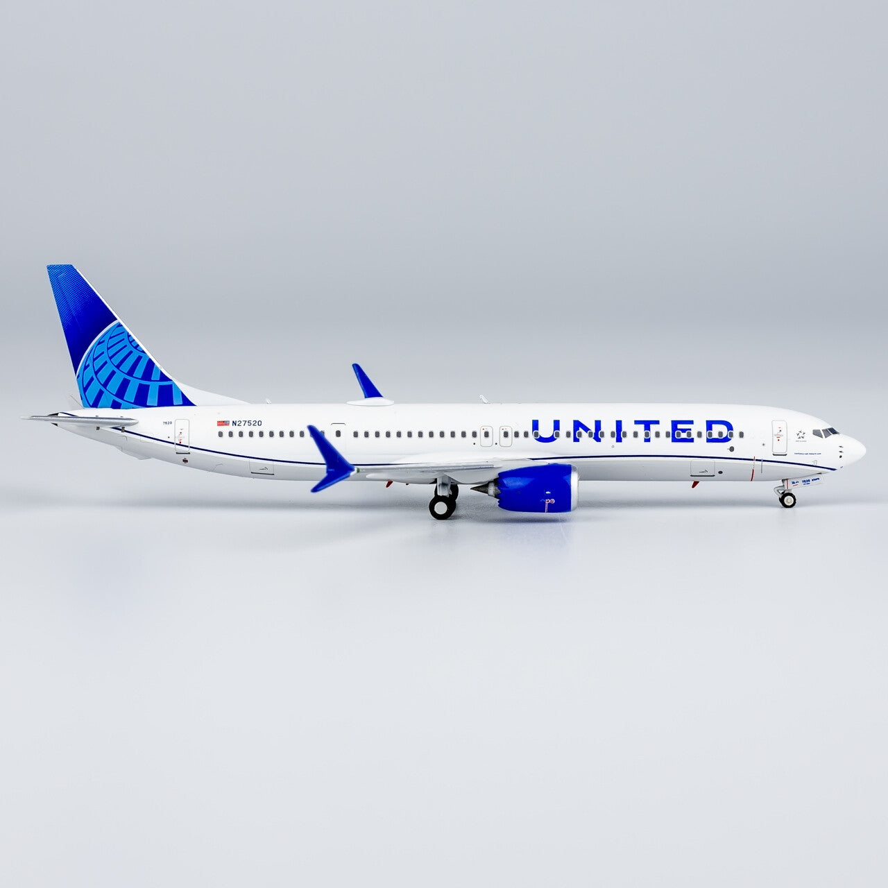 1:400 NG Model UNITED BOEING 737 MAX 9 Passenger Airplane Diecast Aircraft Model