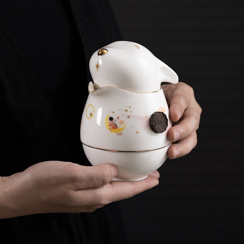 Rabbit Design Porcelain Tea Set For Travel Master Cup Matching Tea Cup Pitcher