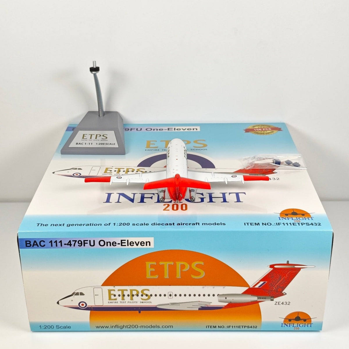 1:200 InFlight ETPS BAC 111-479FU One-Eleven ZE432 Airplane Diecast Plane Model