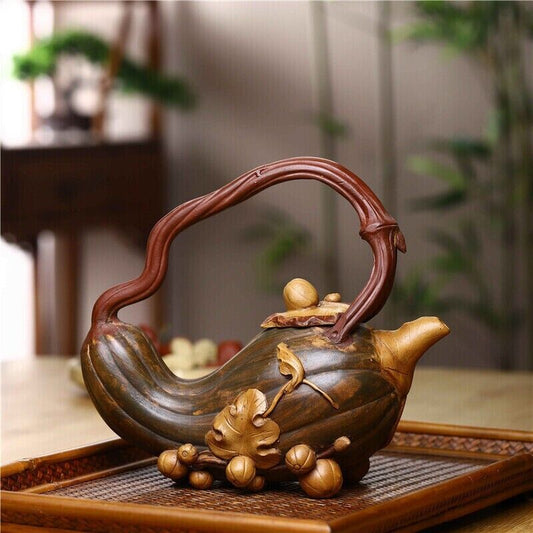 Chinese Yixing Zisha Clay Handmade Exquisite Teapot（南瓜提梁 作者：汪寅仙）
