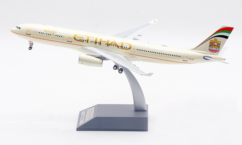 1:200 32CM InFlight ETIHAD AIRBUS A330-300 Airplane Diecast Plane Aircraft Model