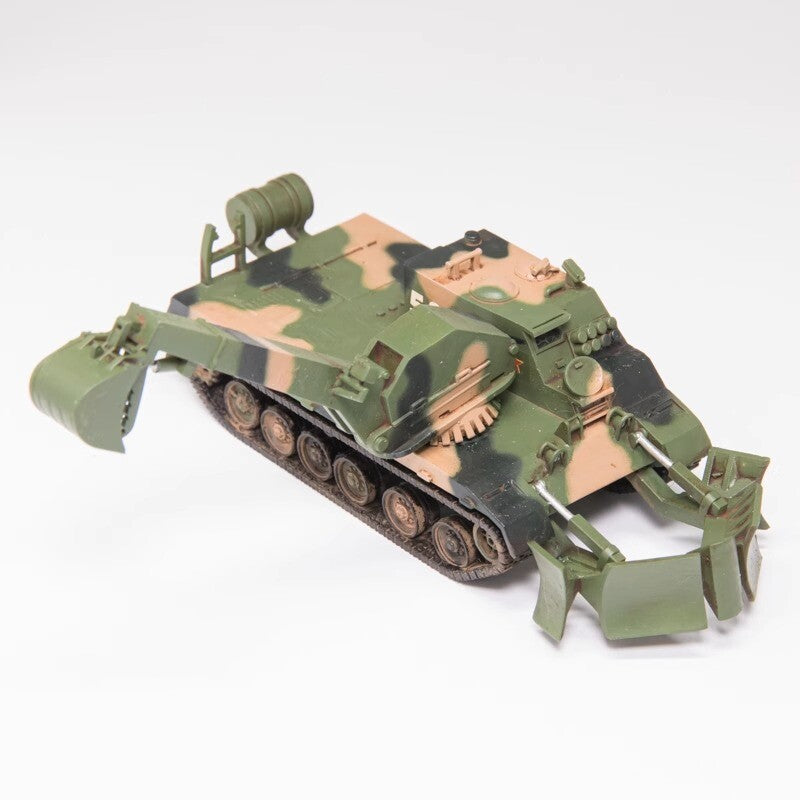Yihe 1/72 Engineering Tank 3-color Painting Resin Finished Model Ornament